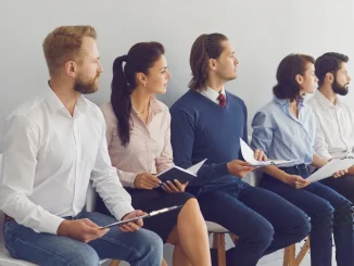 Banka Mülakatları Adayları Zorluyor